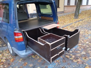 Volkswagen Ostatní modely Transporter 2,5   T5 2004