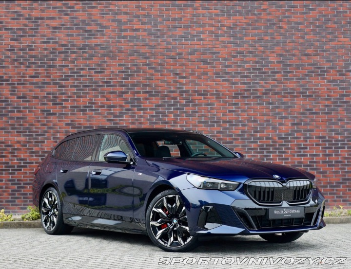 BMW 5 Touring 550e xDrive M S 2025