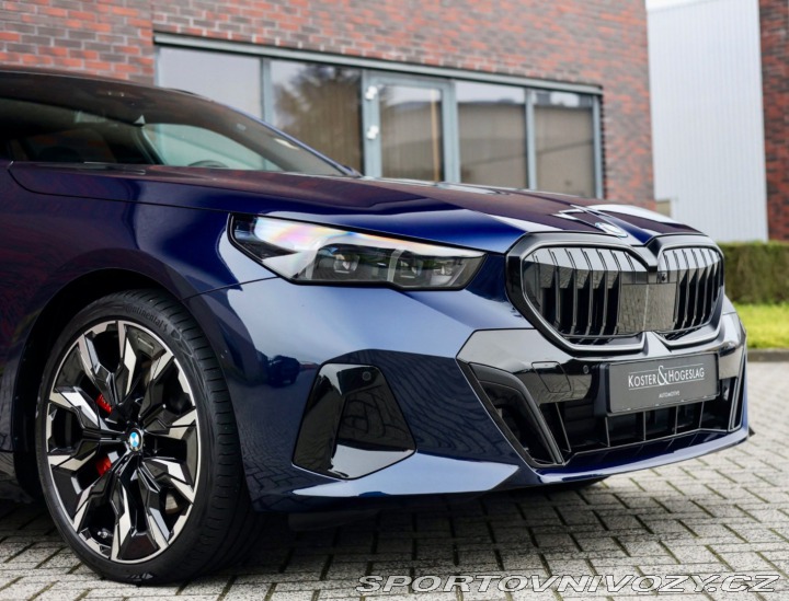 BMW 5 Touring 550e xDrive M S 2025