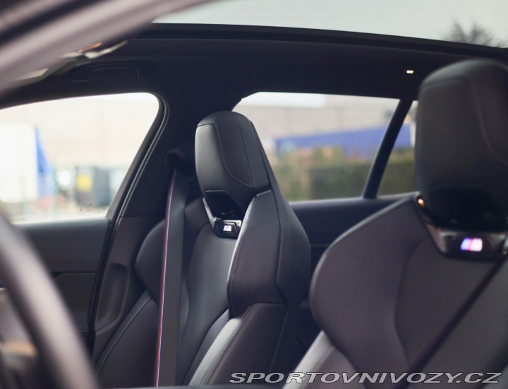 BMW 5 Touring  550e  xDrive M S 2025