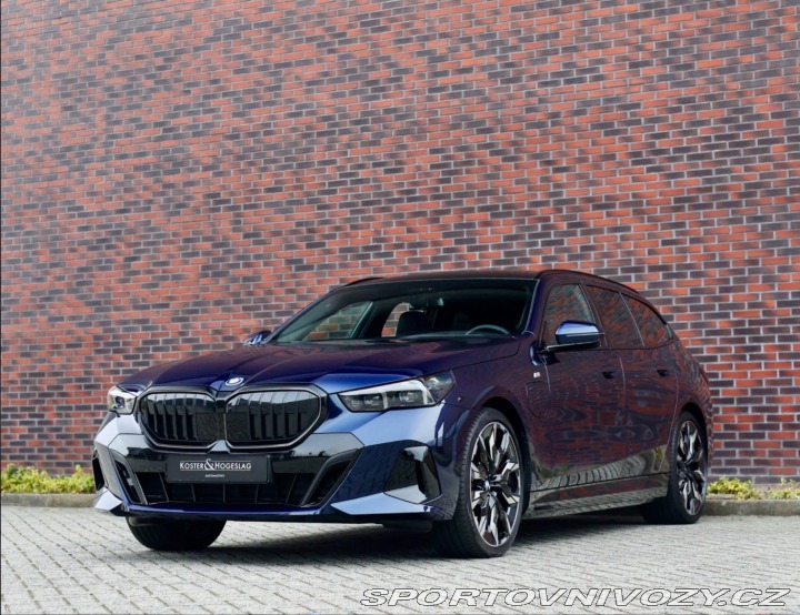 BMW 5 Touring 550e xDrive M S 2025
