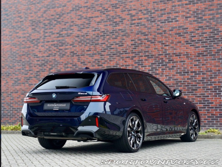 BMW 5 Touring 550e xDrive M S 2025