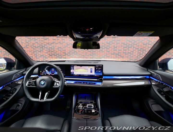 BMW 5 Touring  550e  xDrive M S 2025