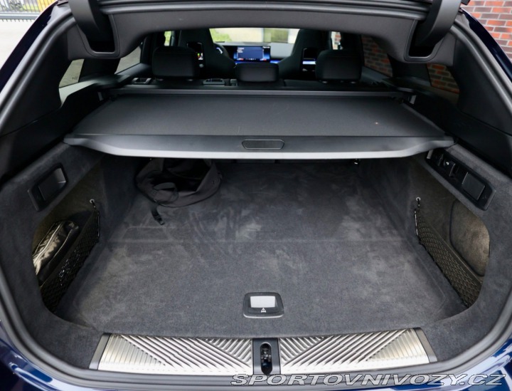 BMW 5 Touring  550e  xDrive M S 2025