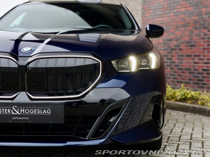 BMW 5 Touring 550e xDrive M S 2025