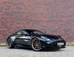 Aston Martin V8 Vantage  4.0  | Quicksilv