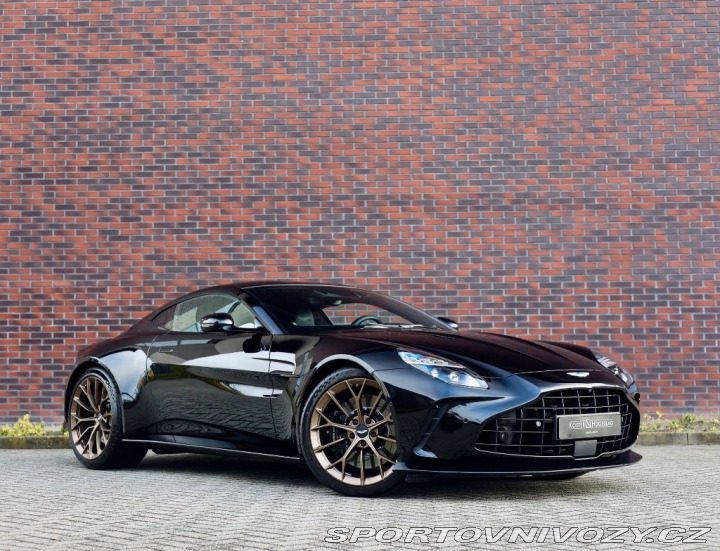 Aston Martin V8 Vantage  4.0  | Quicksilv 2025