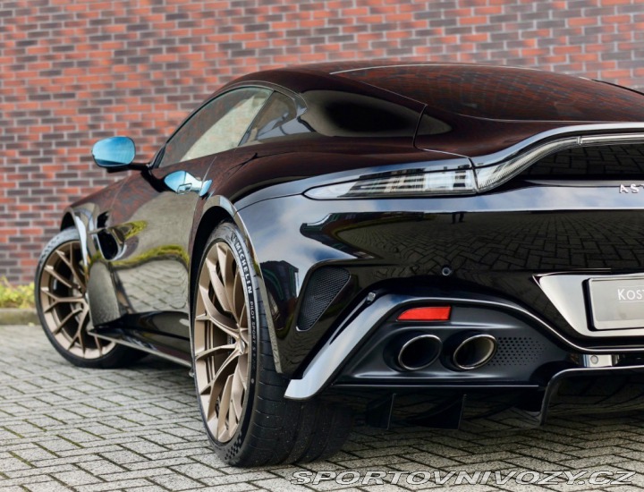 Aston Martin V8 Vantage  4.0  | Quicksilv 2025