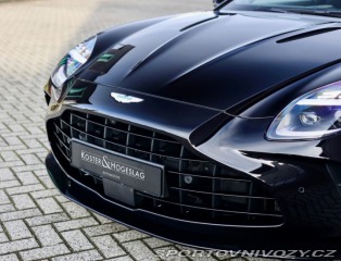 Aston Martin V8 Vantage  4.0  | Quicksilv 2025