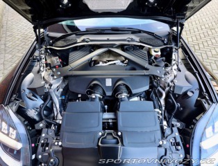 Aston Martin V8 Vantage  4.0  | Quicksilv 2025