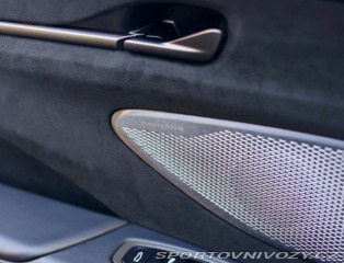 Aston Martin V8 Vantage  4.0  | Quicksilv 2025