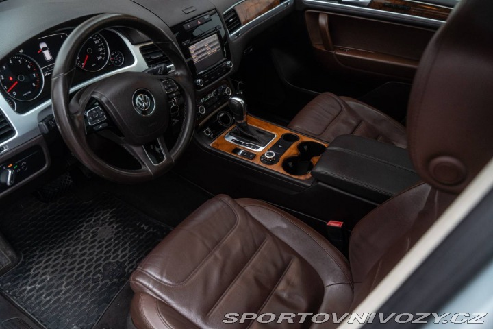 Volkswagen Ostatní modely Touareg  3.6 /AJ NA SPLÁTKY / PRO 2014