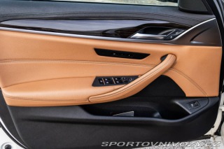 BMW 5 Touring 540i xDrive 250k 2018