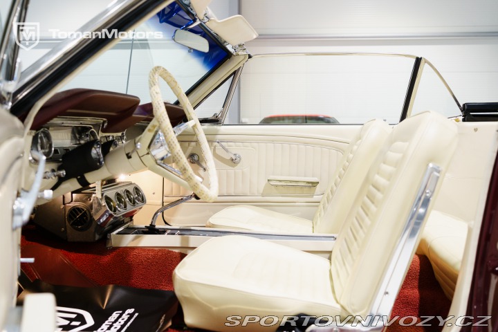 Ford Mustang Convertible V8, v ČR 1965