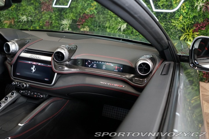 Ferrari GTC4Lusso T*GRIGIO TITANIO*CARBON*J 2017