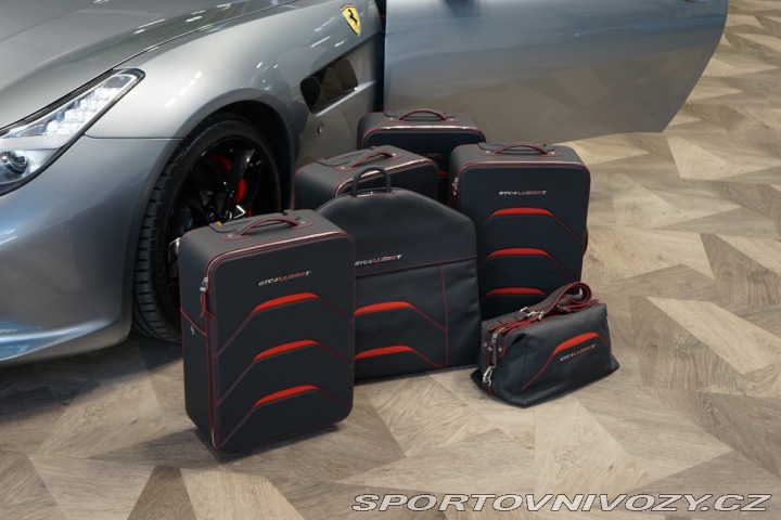 Ferrari GTC4Lusso T*GRIGIO TITANIO*CARBON*J 2017