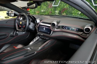 Ferrari GTC4Lusso T*GRIGIO TITANIO*CARBON*J 2017