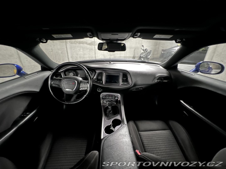 Dodge Challenger 2021