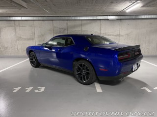 Dodge Challenger  2021