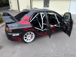 Mitsubishi Lancer EVO Evo IX 2005