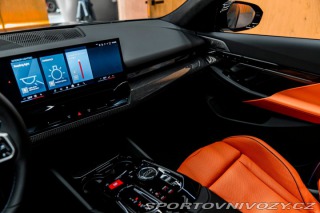 BMW M5 Touring, ACC, B&W, He 2025