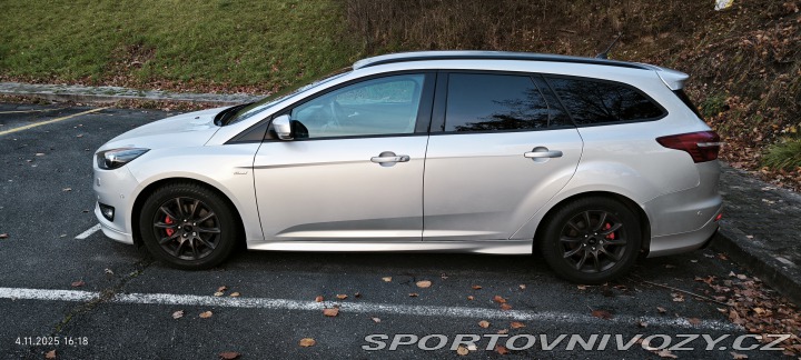 Ford Focus ST Focus ST-Line 2018
