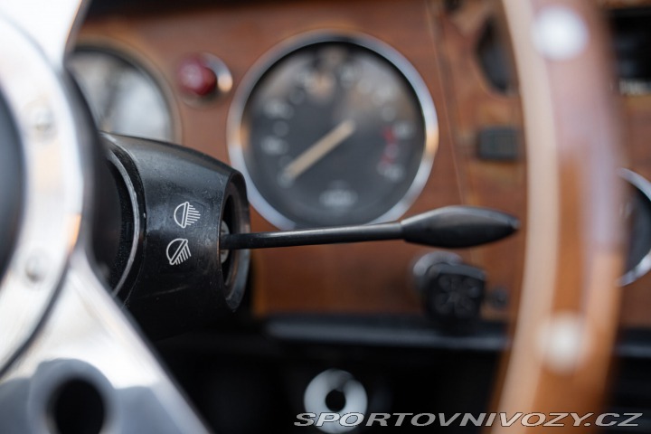 Ostatní značky Ostatní modely Triumph SPITFIRE 1500 1976