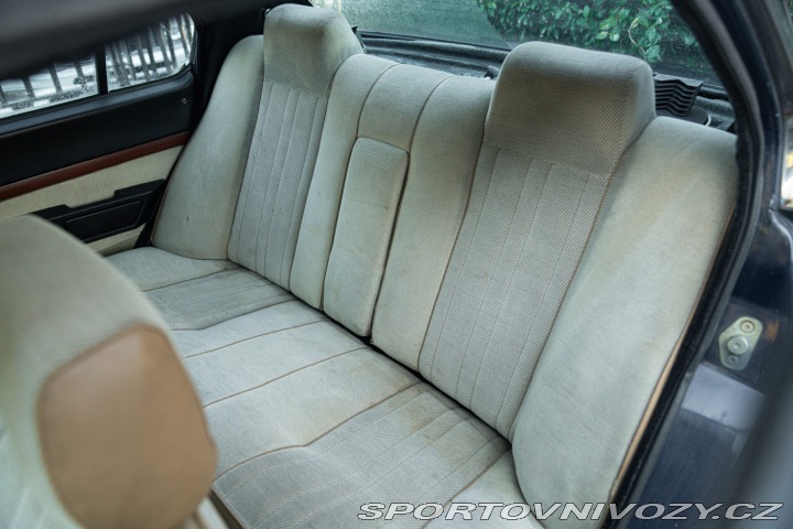 Alfa Romeo Ostatní modely ALFETTA QUADRIFOGLIO 2.0 1983