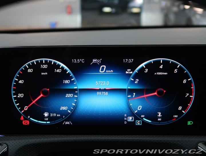 Mercedes-Benz CLA 200 2023