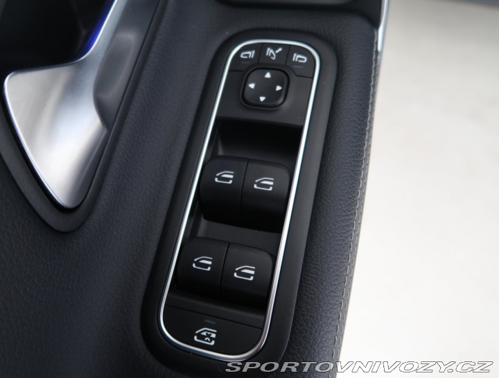 Mercedes-Benz CLA 200 2023