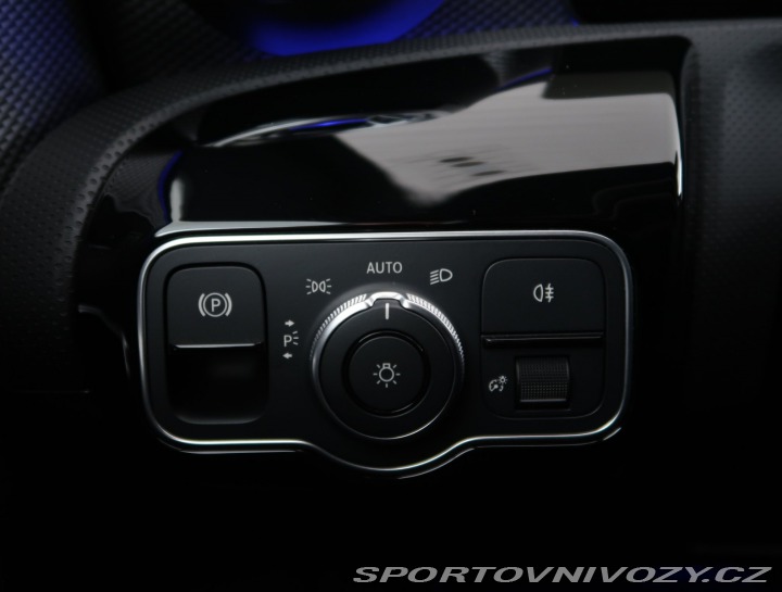 Mercedes-Benz CLA 200 2023