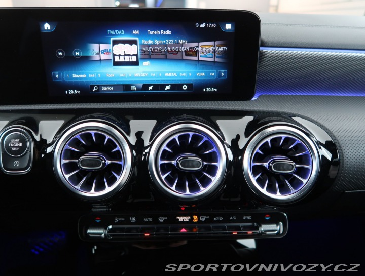 Mercedes-Benz CLA 200 2023