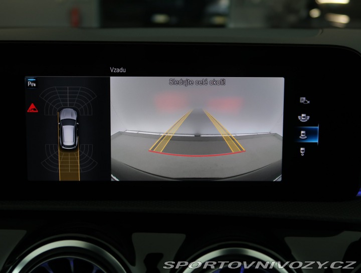 Mercedes-Benz CLA 200 2023