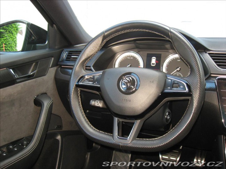 Škoda Superb 2,0 TDI 190PS Sportline 2020