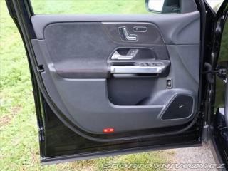 Mercedes-Benz Ostatní modely GLB 2,0 220 4MATIC AMG Premiu 2025