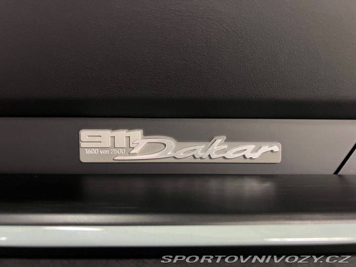 Porsche 911 992 DAKAR RALLY EDITION 2023