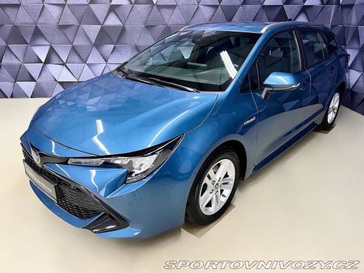 Toyota Corolla 2.0 HYBRID e-CVT COMFORT, 2021