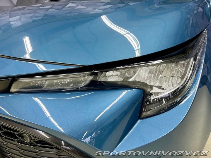 Toyota Corolla 2.0 HYBRID e-CVT COMFORT, 2021
