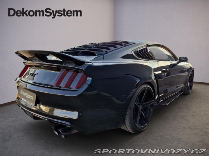 Ford Mustang 5,0 GT V8 324 kW 2015