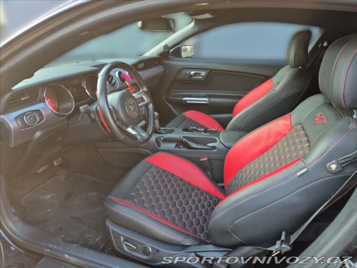 Ford Mustang 5,0 GT V8 324 kW 2015