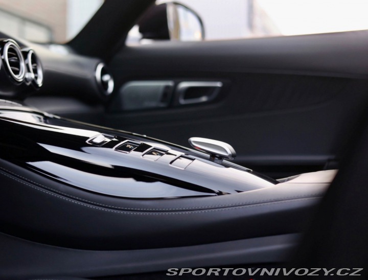 Mercedes-Benz AMG GT Mercedes- roadster C A/T 2019