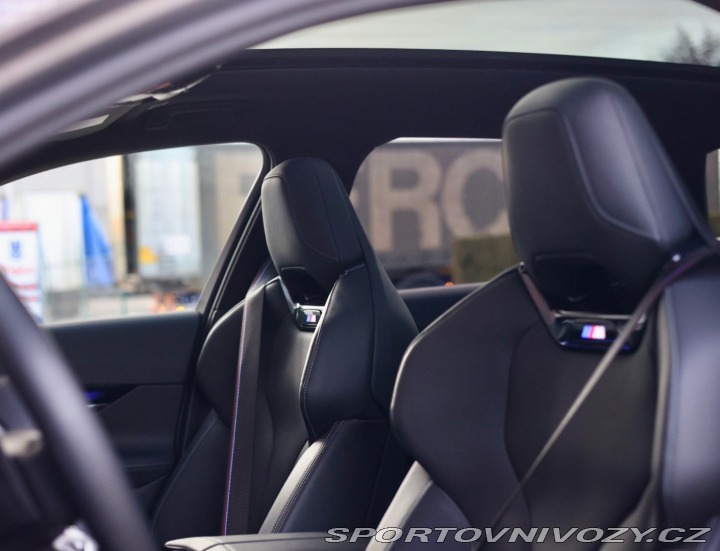 BMW 5 Touring 550e xDrive M S 2025