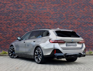 BMW 5 Touring 550e xDrive M S 2025