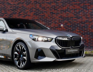 BMW 5 Touring 550e xDrive M S 2025