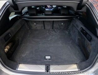 BMW 5 Touring 550e xDrive M S 2025