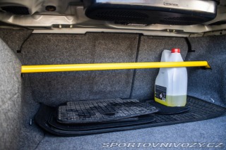 BMW 3 Coupé 330 Ci, 170kW, M6, 2003