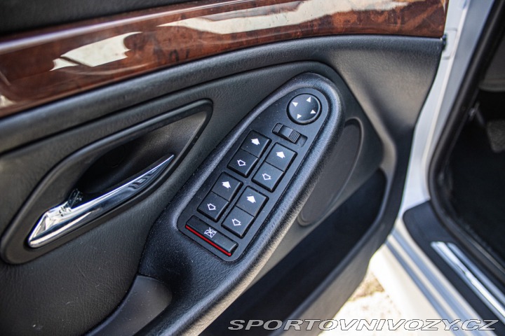 BMW 5 540 i, 210kW, M6, 4d. / 1999