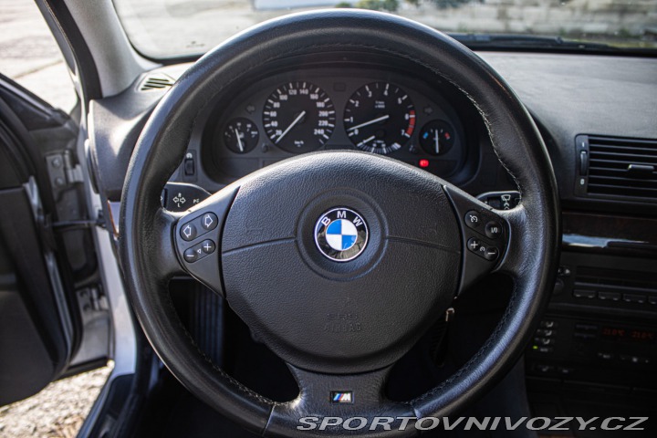 BMW 5 540 i, 210kW, M6, 4d. / 1999