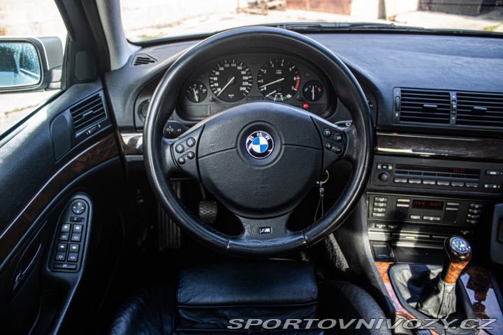 BMW 5 540 i, 210kW, M6, 4d. / 1999