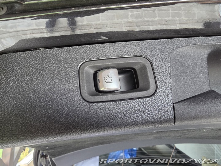 Mercedes-Benz E E400D 4MATIC AIR+PANO 2020